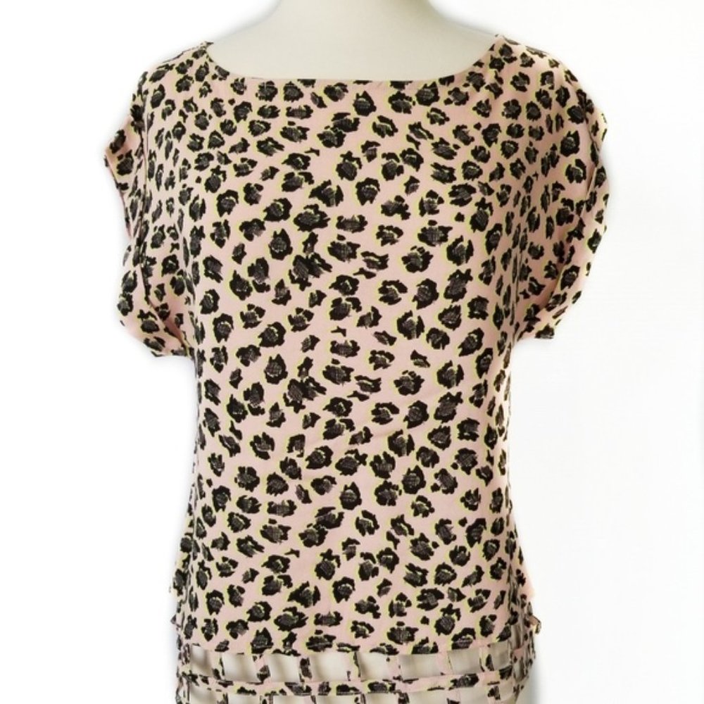 Material Girl Cheetah Print Top Cutout Hem Size XS